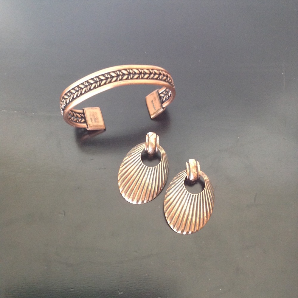 Copper bracelet & earring set